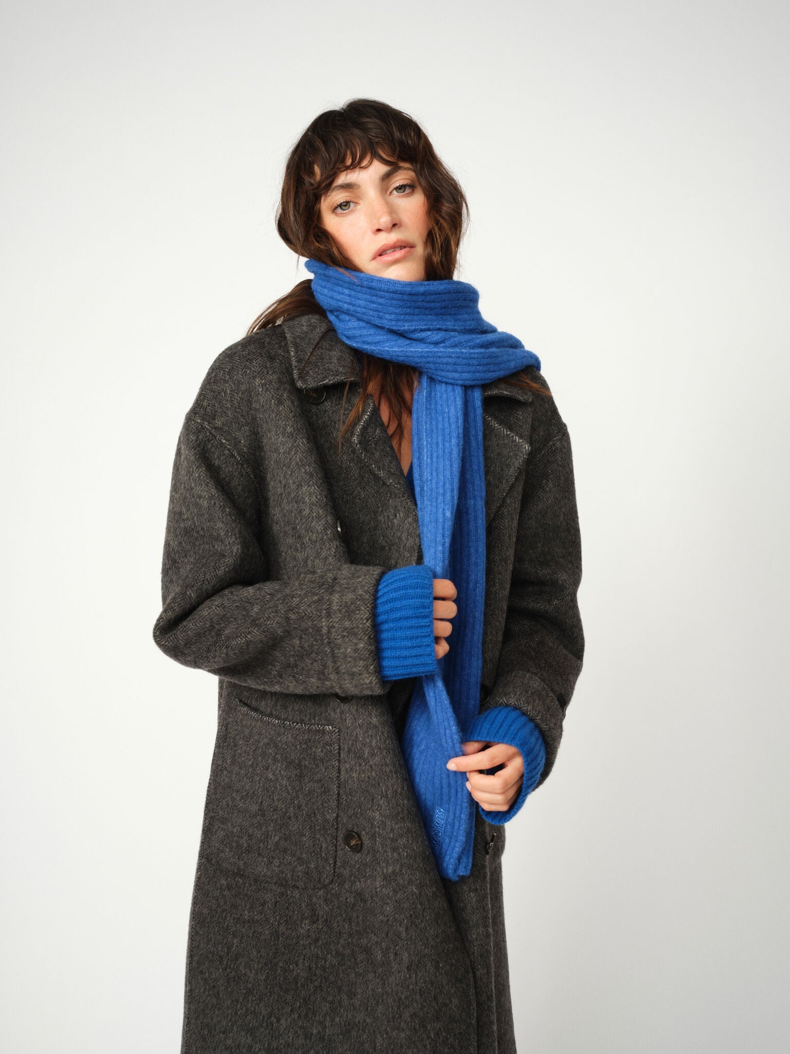 Modelshot / Blue Lolite / Detail